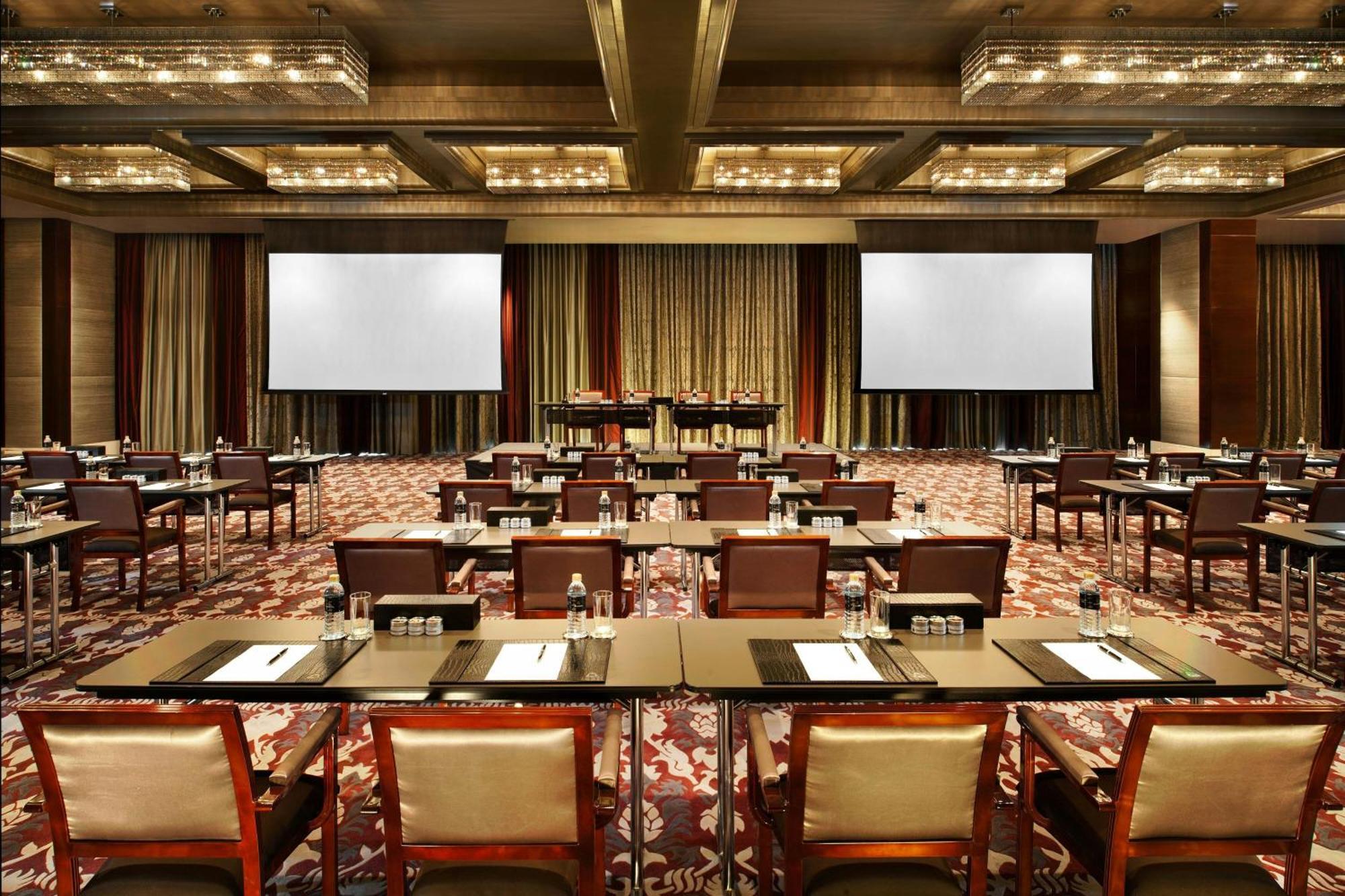 The St. Regis Bangkok Otel Dış mekan fotoğraf